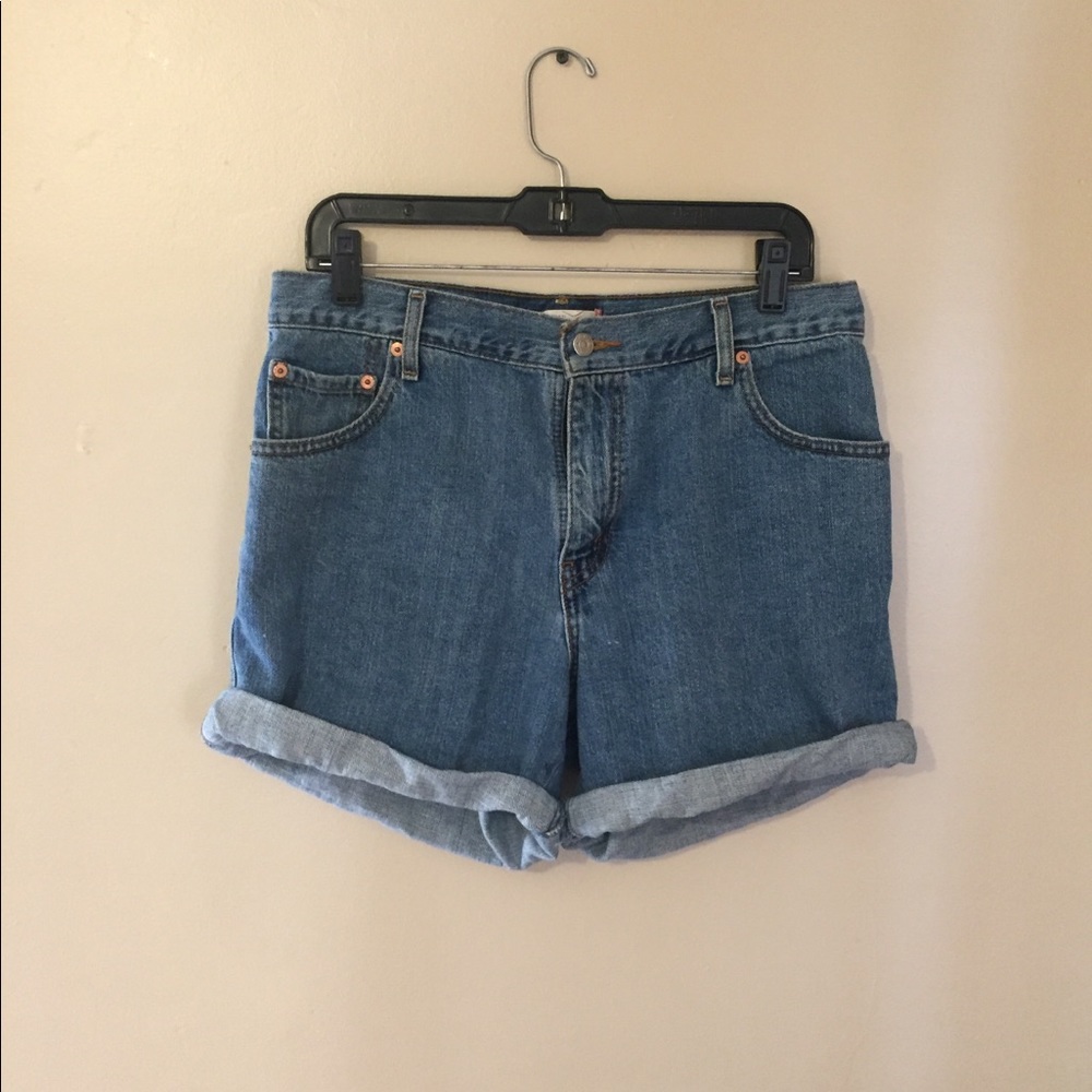 Levi jean shorts